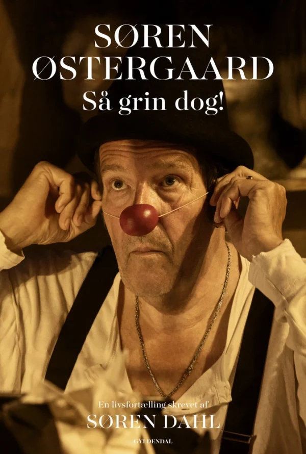 Søren Østergaard. Så grin dog