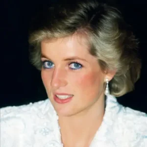 ALLE ELSKER DIANA