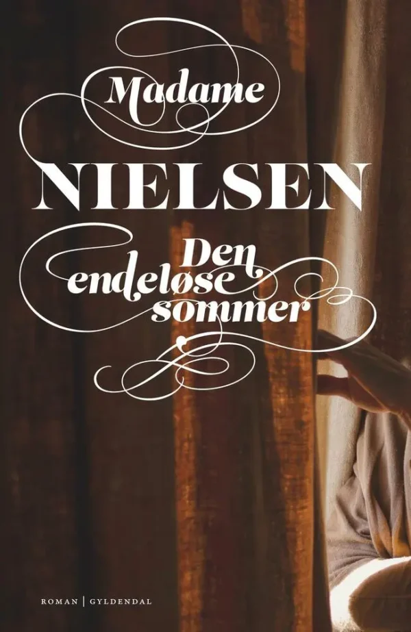 DEN ENDELØSE SOMMER