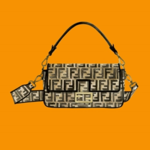 THE POCKET FENDI