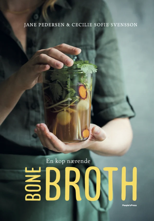 En kop nærende bone broth
